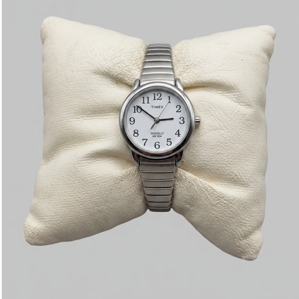 Timex Indiglo Easy Reader Silver Tone Expansion Band Analog Watch Dial L5